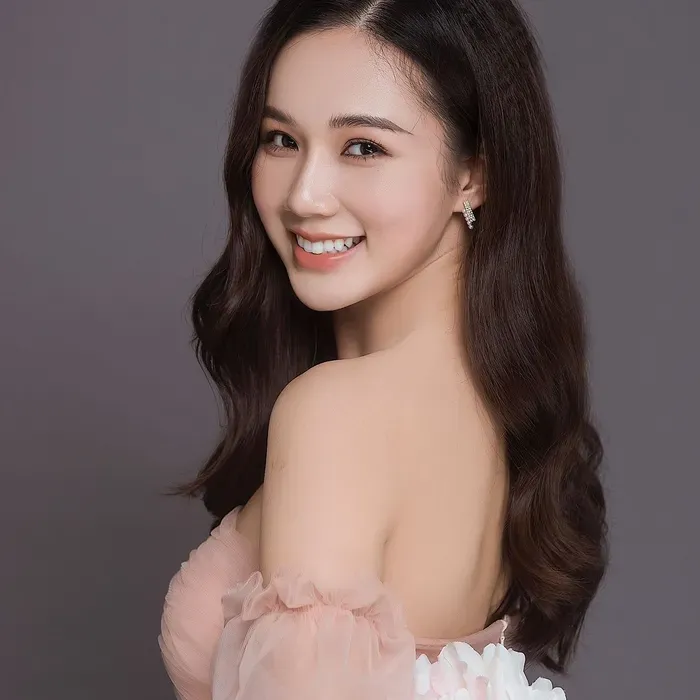 gái xinh cười 5