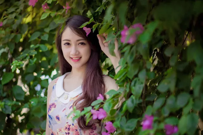 gái xinh cười 15