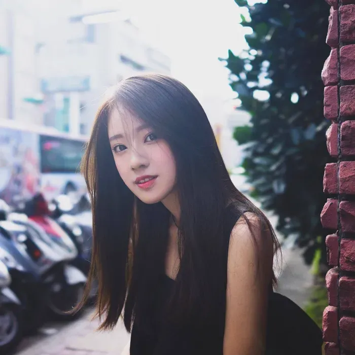 gái xinh cười 16