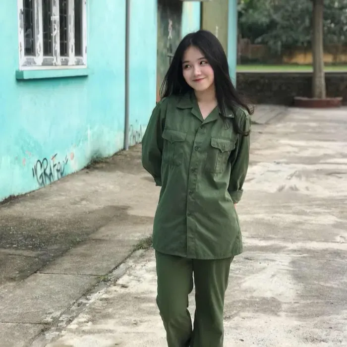 gái xinh cười 38
