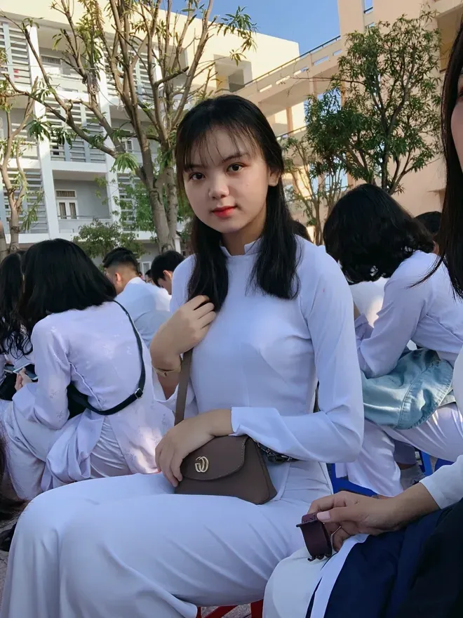 gái xinh lớp 10 28