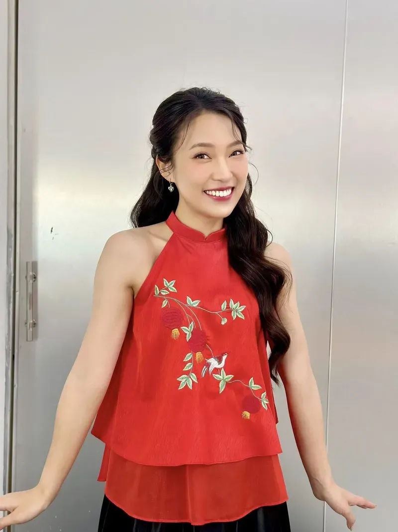 Khánh Vy 17