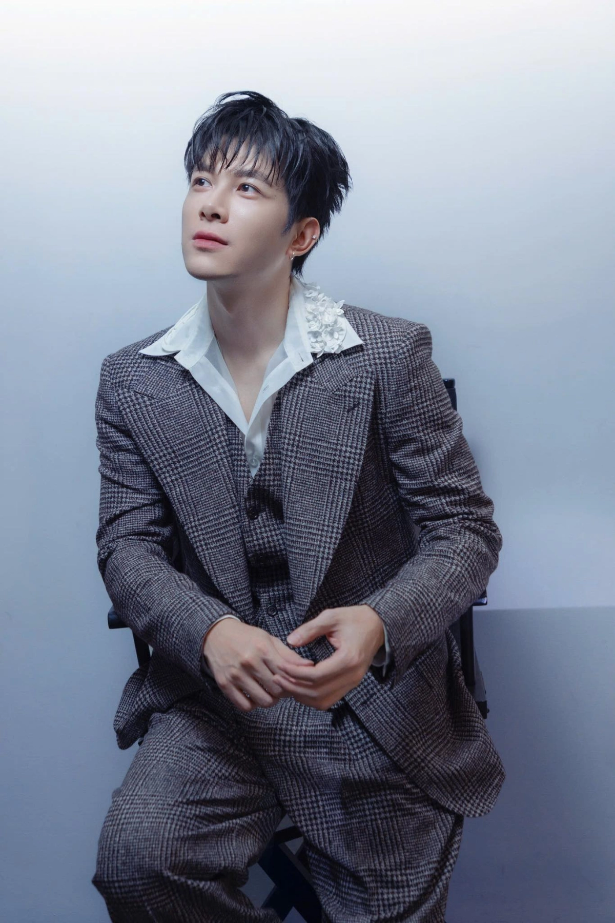 Bất ngờ với độ trẻ trung khi biết Anh Tú Atus sinh năm bao nhiêu