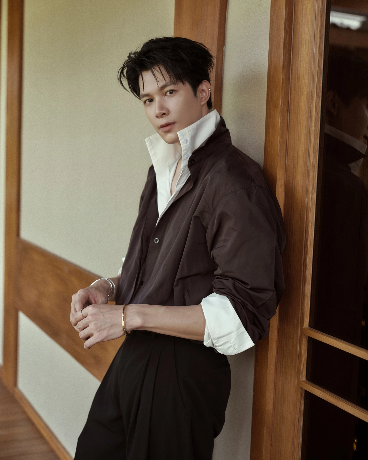 Học hỏi gu ăn mặc cực chất qua Anh Tú Atus phong cách thời trang