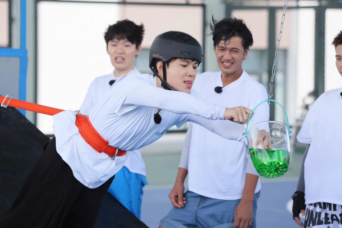 Theo dõi cuộc sống sang chảnh trên Anh Tú Atus Instagram chính chủ