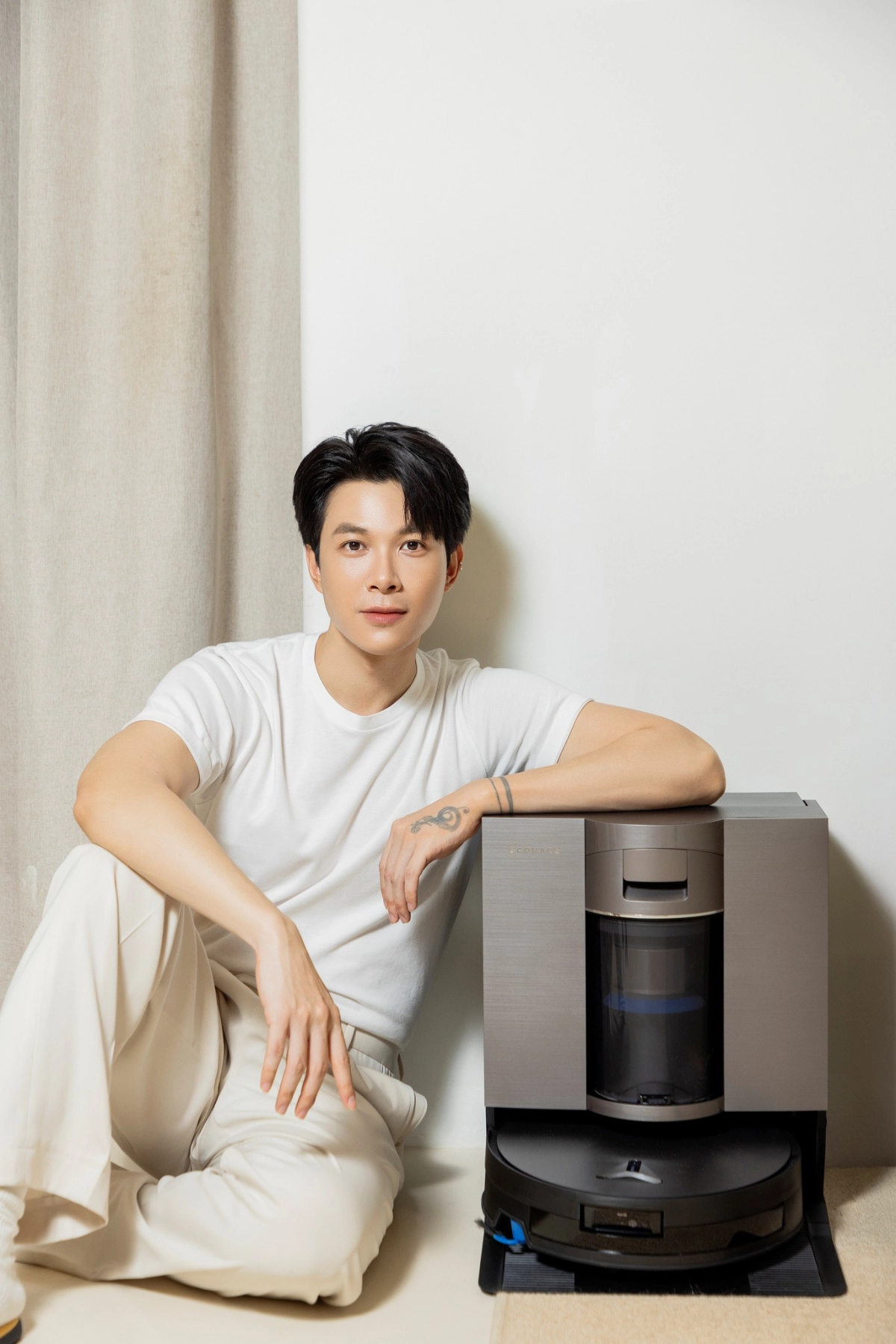 Cập nhật lịch trình và dự án mới tại Anh Tú Atus Facebook fanpage