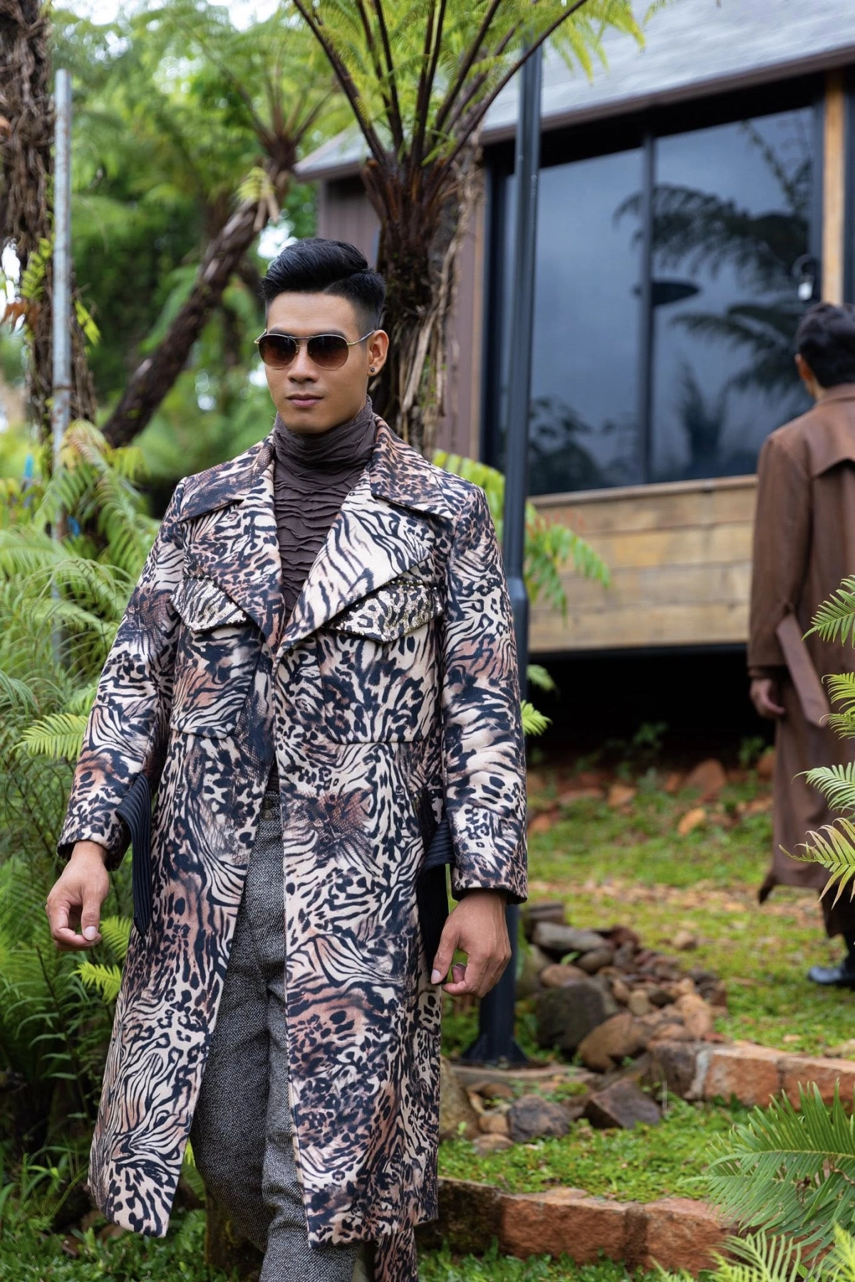 Bất ngờ với vẻ ngoài trưởng thành khi biết Danh Chiếu Linh sinh năm bao nhiêu