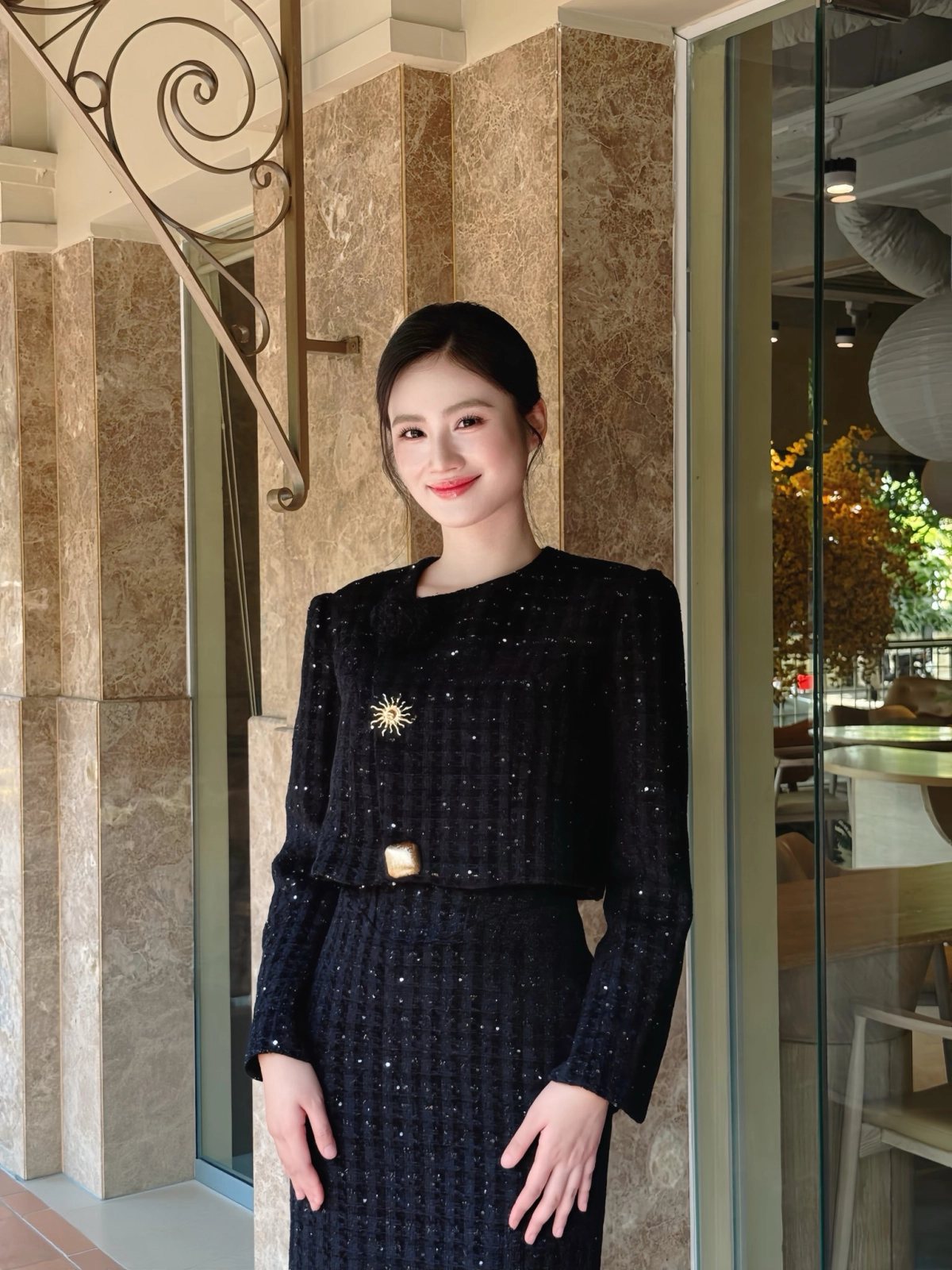 Cập nhật hình ảnh đời thường xinh đẹp qua Huỳnh Trần Ý Nhi Instagram chính thức