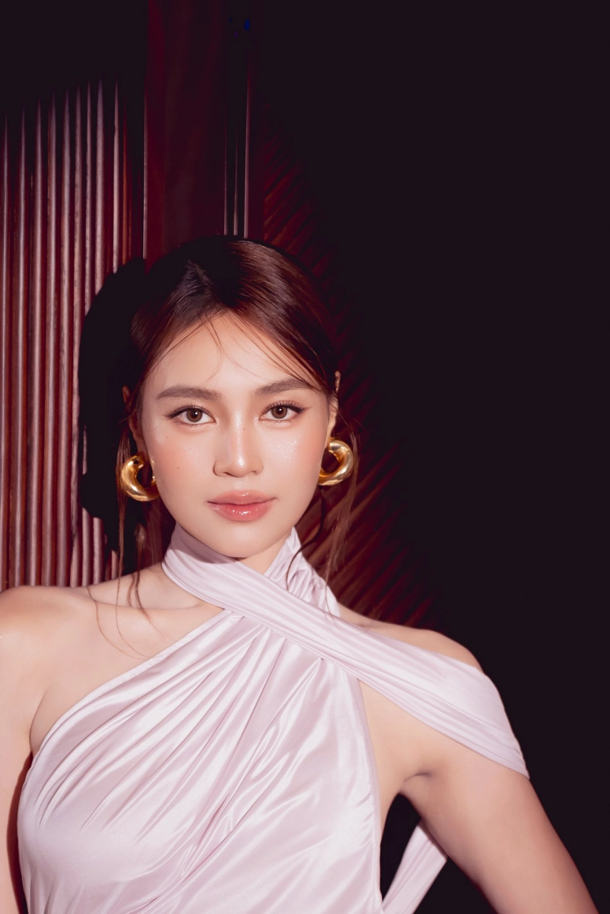 Hành trình lột xác ngoạn mục từ Ninh Dương Lan Ngọc ngày xưa đến nay