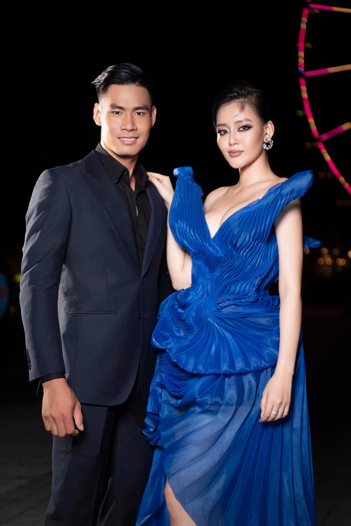 Fan hâm mộ tò mò không biết nam thần Danh Chiếu Linh bao nhiêu tuổi